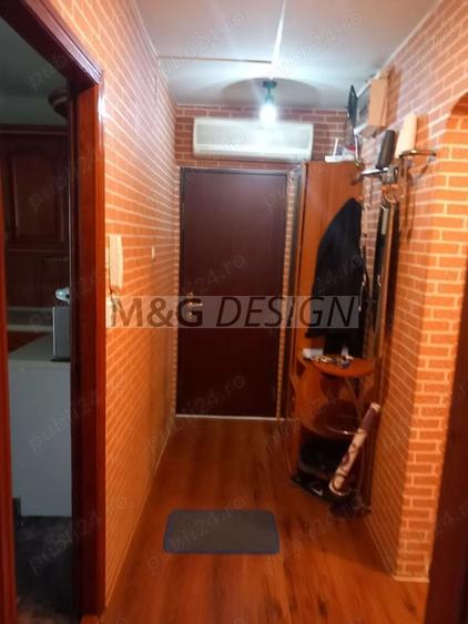 Apartament cu 3 camere decomandat, mobilat în Girocului
