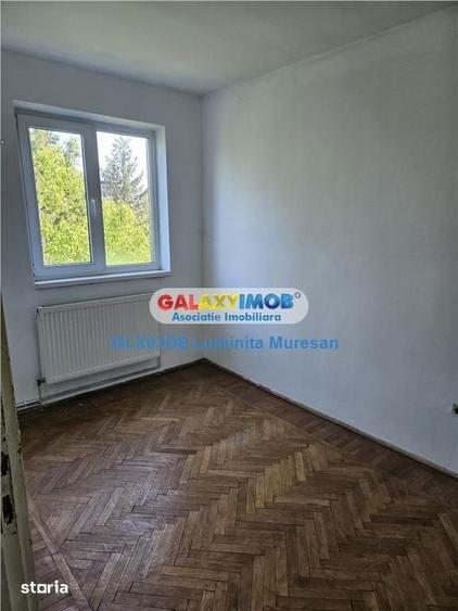 Vanzare apartamement 4 camere Targoviste Aleea Trandafirilor - 6