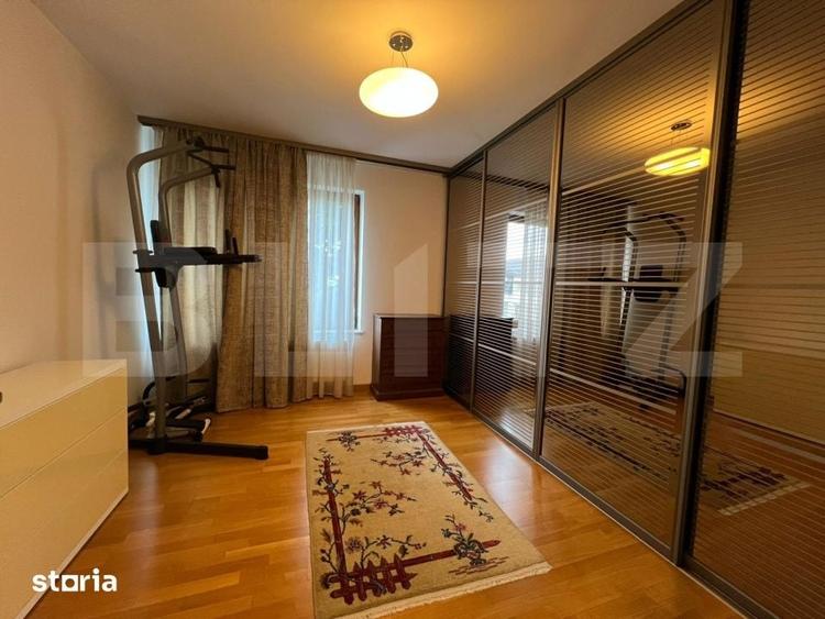 Apartament cu 5 camere în Central