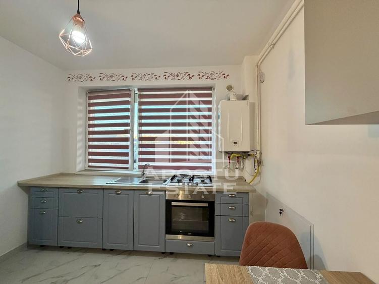 Apartament cu 2 camere semidecomandat, mobilat în Giroc