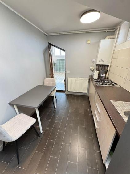 Apartament cu 2 camere semidecomandat în Drumul Taberei