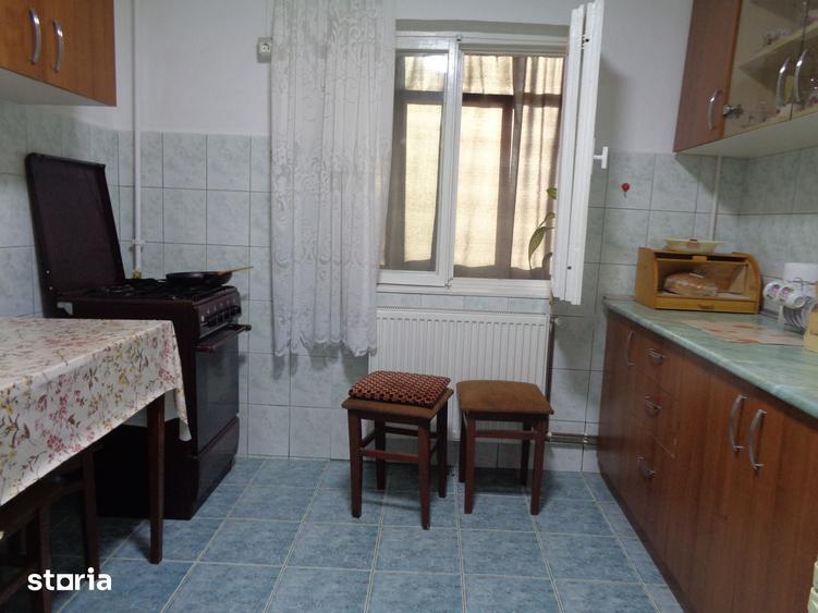 Apartament 2 camere dec, termoteca, mobilat, geam la baie MICALACA-300 - 5