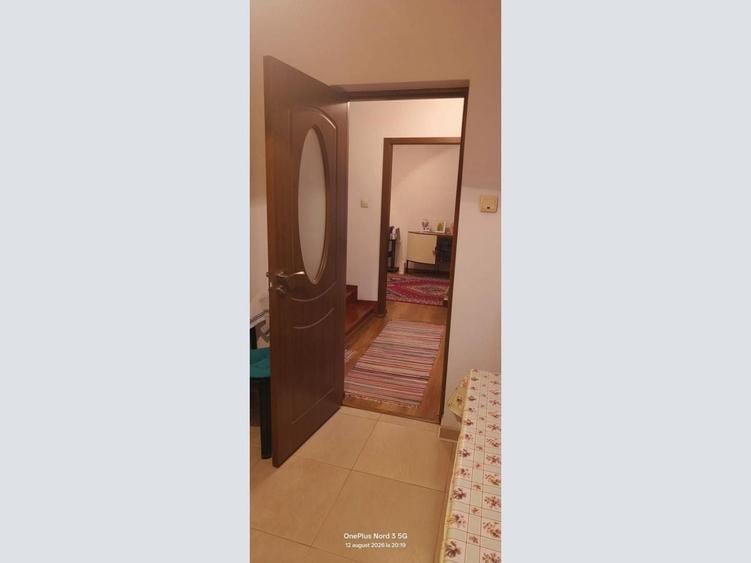 Casă individuală cu 3 camere cu Canalizare în Lacul Tei