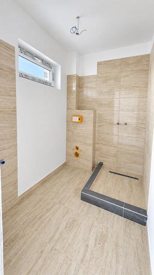 Casă individuală cu 4 camere cu Teren 400 Mp în Berceni