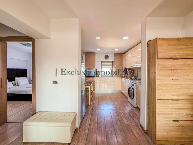 Apartament cu 3 camere decomandat, mobilat în Tomis II