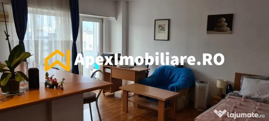Garsonieră decomandată în Nerva Traian