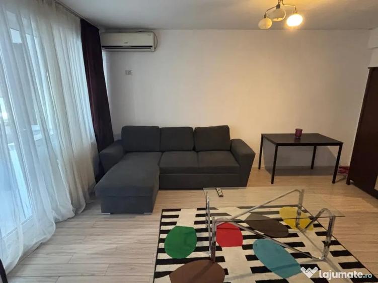 Garsonieră semidecomandată în Roșu