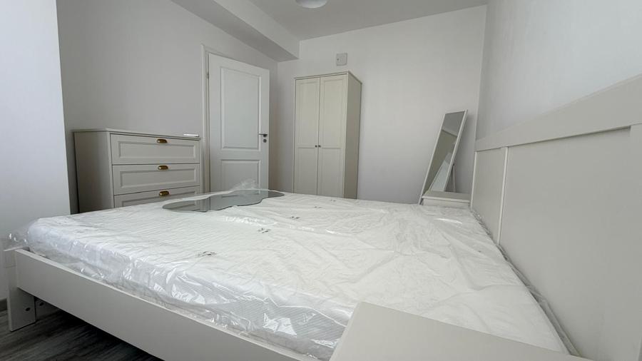 Apartament cu 2 camere decomandat în Timpuri Noi