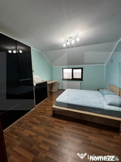 Casă cu 5 camere cu Teren 988 Mp în Central