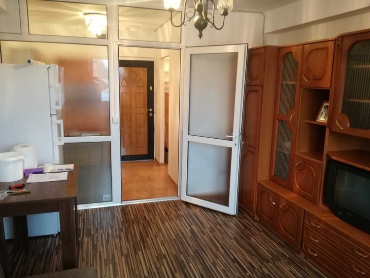 Garsonieră nedecomandată în Drumul Carului