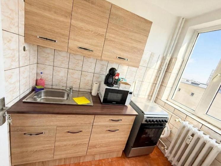 Garsonieră semidecomandată în Brazda lui Novac