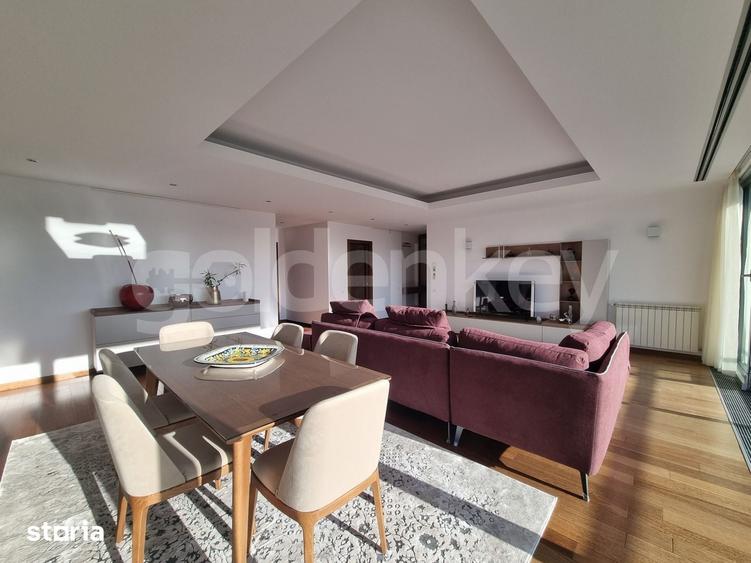 Apartament cu 3 camere în Primăverii