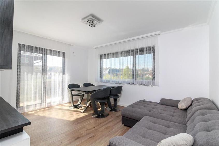 Apartament cu 2 camere decomandat, mobilat în Borhanci