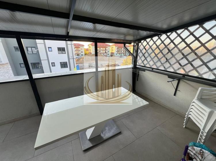 Penthouse cu 2 camere semidecomandat, mobilat în Braytim