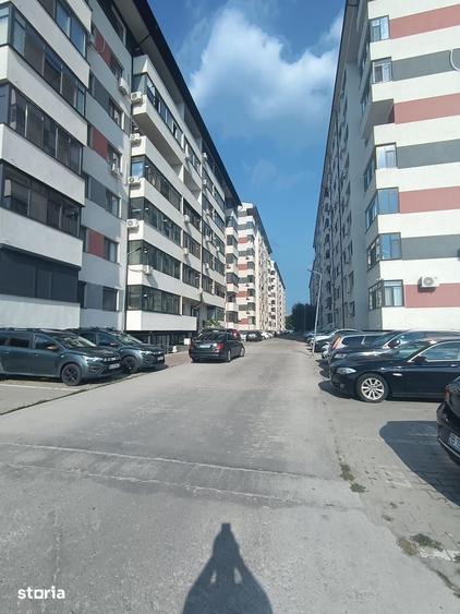 Apartament cu 3 camere decomandat în Militari