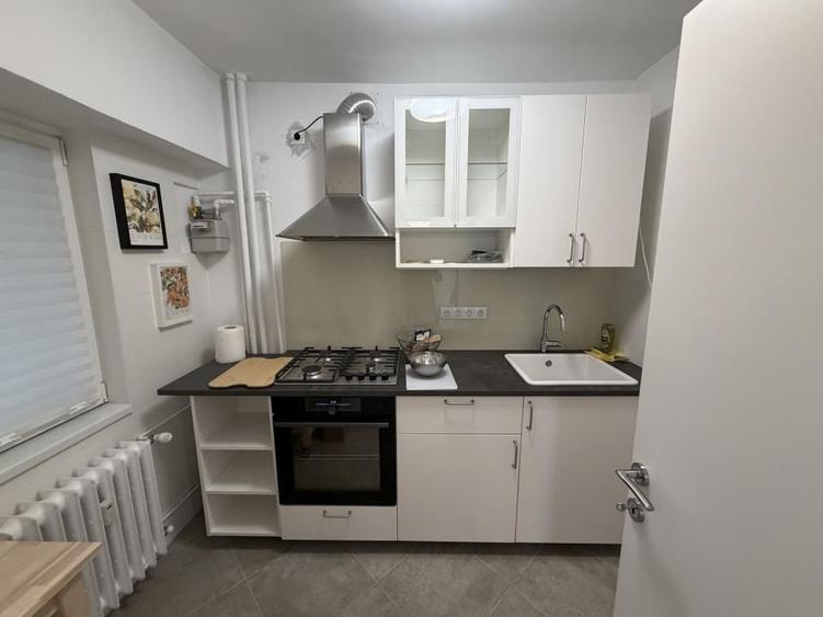 Apartament cu 2 camere decomandat în Obor