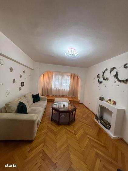 Apartament cu 3 camere în Gării