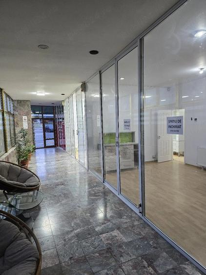 Spațiu comercial, de 25 mp, în Mihail Kogălniceanu