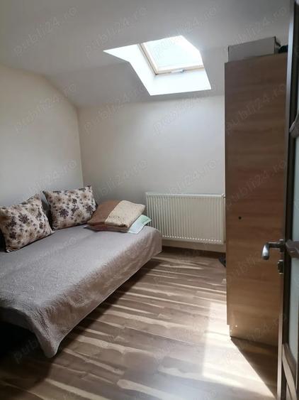 Casă cu 6 camere cu Teren 1056 Mp în Central