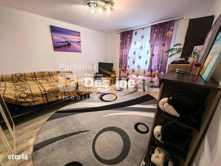 Apartament cu 2 camere decomandat în Valea Adâncă