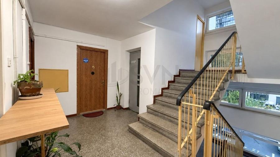 Apartament cu 3 camere decomandat în Pantelimon