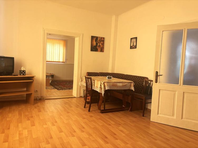 Apartament cu 2 camere în Lupeni