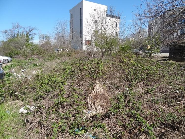 Teren Construcții intravilan de 2500 mp, în Universitate