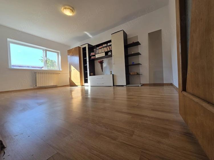 Apartament cu 2 camere decomandat în C5