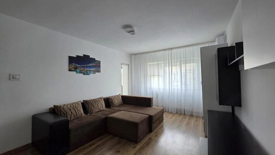 Apartament cu 2 camere decomandat în Soarelui