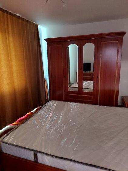 Apartament cu 2 camere semidecomandat în Florești