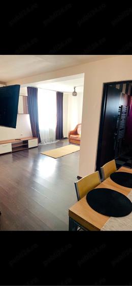 Apartament cu 2 camere decomandat în Trivale