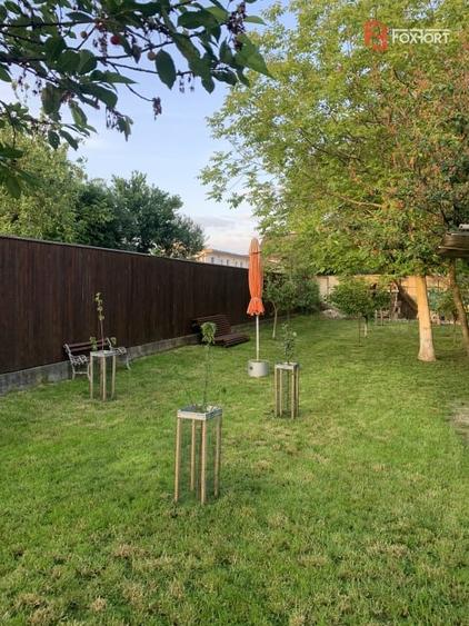 Casă individuală cu 4 camere cu Canalizare în Girocului
