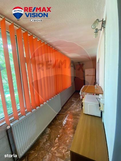 Apartament cu 2 camere de inchiriat in zona Rovine - 2