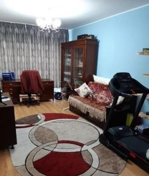 Apartament cu 2 camere decomandat, mobilat în Central — fotografia 3