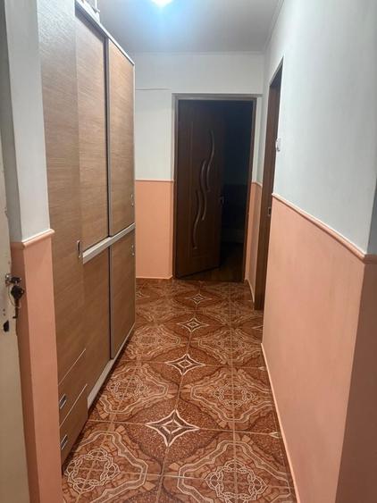 Apartament cu 2 camere decomandat în Giulești
