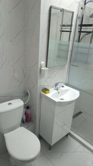 Garsonieră, mobilată în Titan