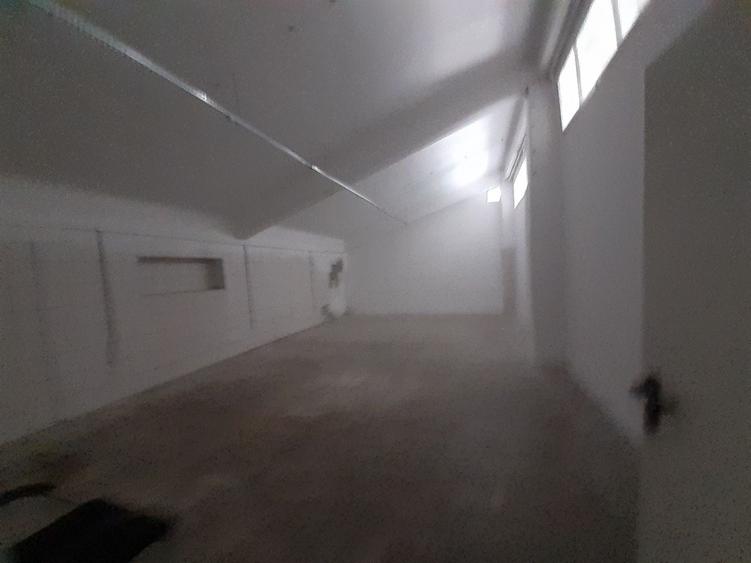 Spațiu industrial, de 360 mp, în Obor