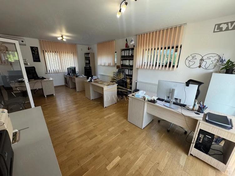 Casă cu 6 camere cu Teren 450 Mp în Central