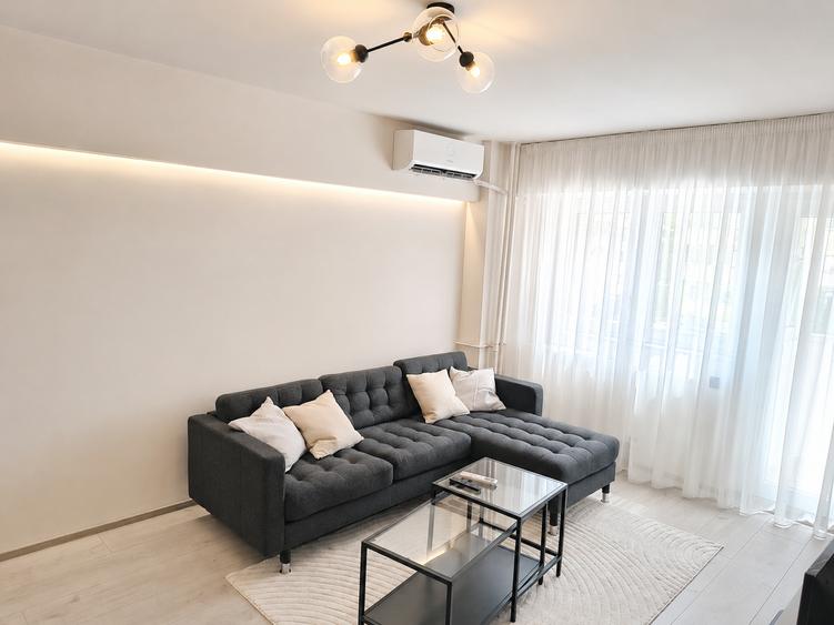Apartament cu 2 camere decomandat, mobilat în Moșilor
