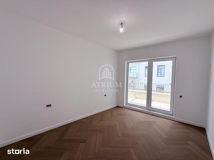 Apartament cu 4 camere în Central