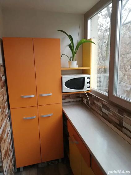 Apartament cu 3 camere decomandat în Rogerius