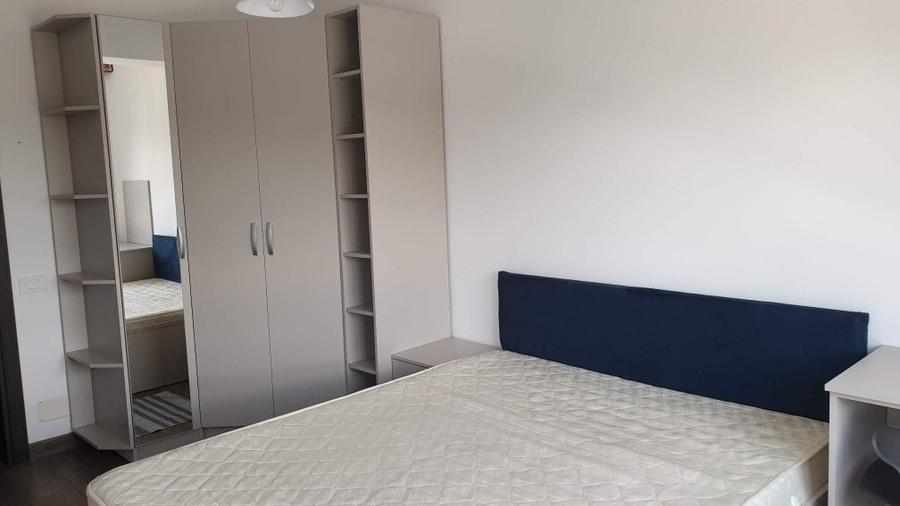 Apartament cu 2 camere decomandat în Nicolina