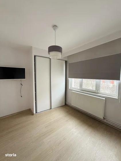 Apartament cu 2 camere semidecomandat, mobilat în Inel II