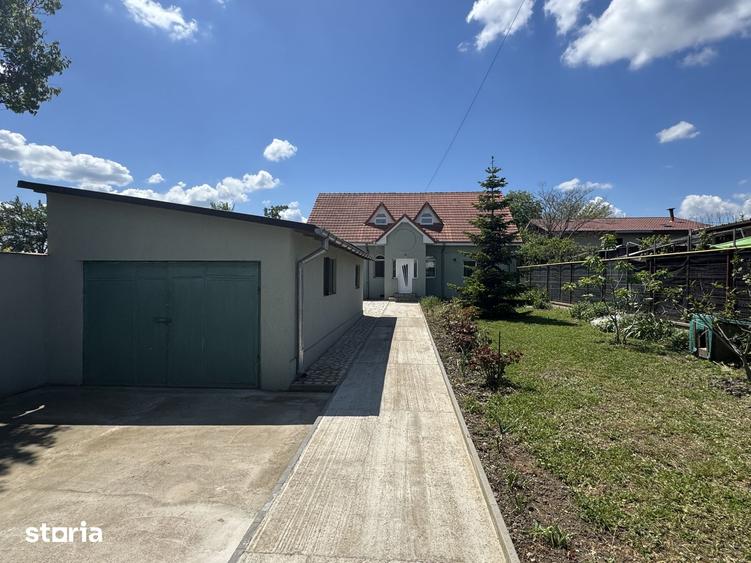Casă cu 6 camere cu Teren 490 Mp în Agigea