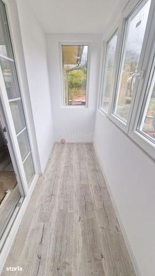 Casă cu 5 camere cu Teren 273 Mp în Central