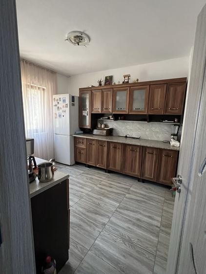 Casă cu 3 camere în Sud