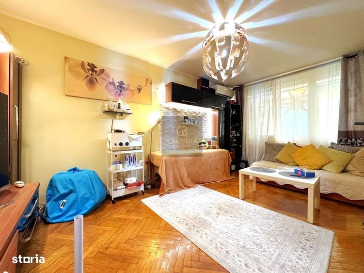 Apartament cu 3 camere în Basarabia