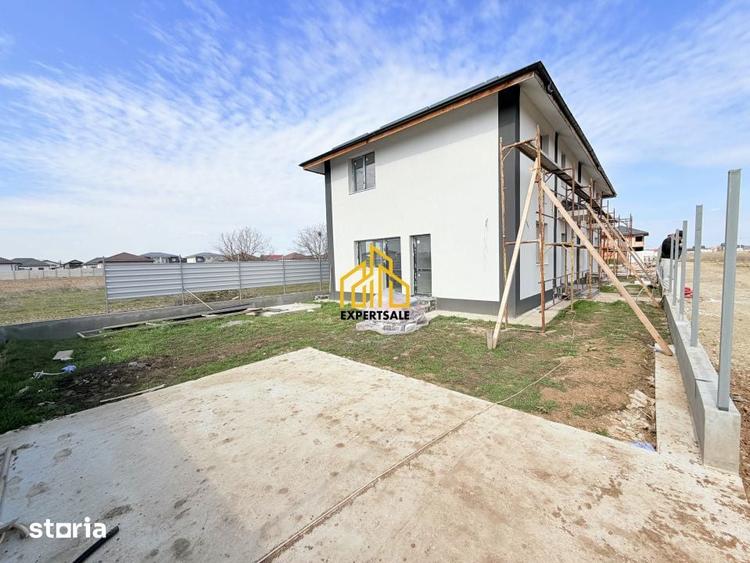 Casă cu 4 camere cu Teren 260 Mp în Clinceni