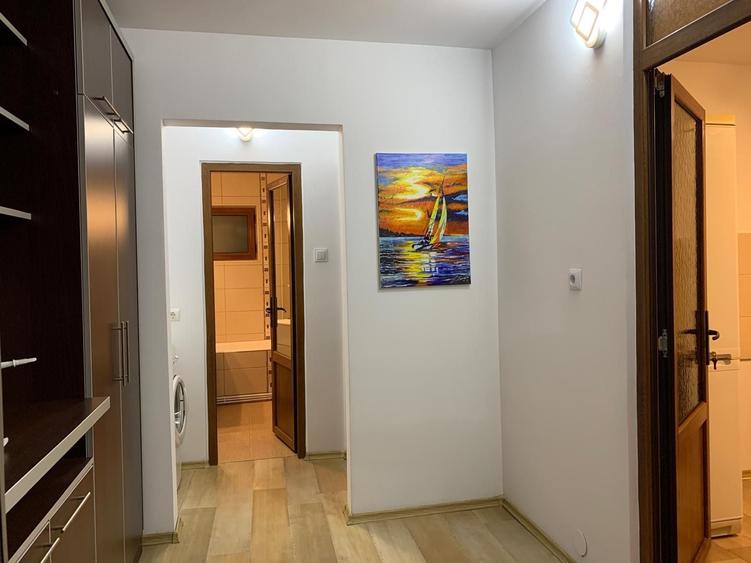Apartament cu 2 camere decomandat în Popa Șapcă