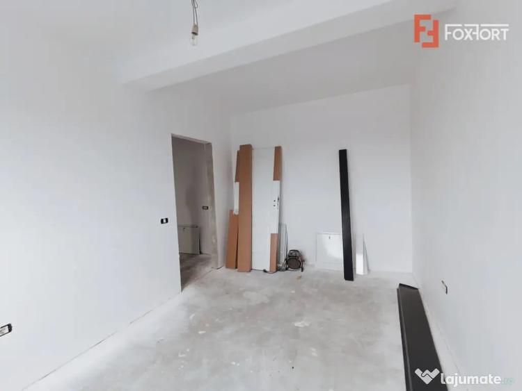 Apartament cu 4 camere semidecomandat în Giroc